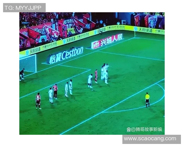 广州足球队实力变革引发热议球迷期待新篇章的崛起与挑战